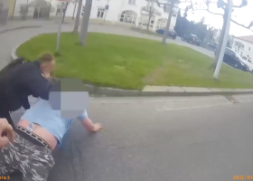 V Lázních Bohdaneč museli policisté po honičce vyndat pistole. Řidič pod amfetaminem nechtěl zastavit