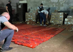 Zabavené drogy za více než jednu miliardu hřiven na Ukrajině. Byli zadrženi dva bratři z Turecka