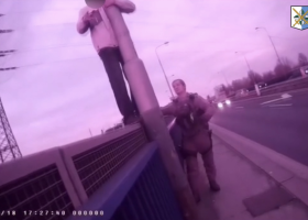 Policisté zachránili lidský život
