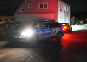 Policejní střelba u Kladna, pachatele transportoval vrtulník