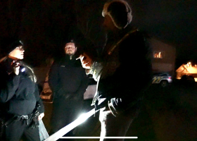 Reportér AKTU.cz odhalil muže, který nelegálně prodal nalezenou pistoli. Trest hrozí i kupujícímu