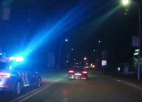 Nebezpečné pronásledování na D1: Převaděč ujížděl před policisty rychlostí 200 km/h, zastavil ho až PIT manévr